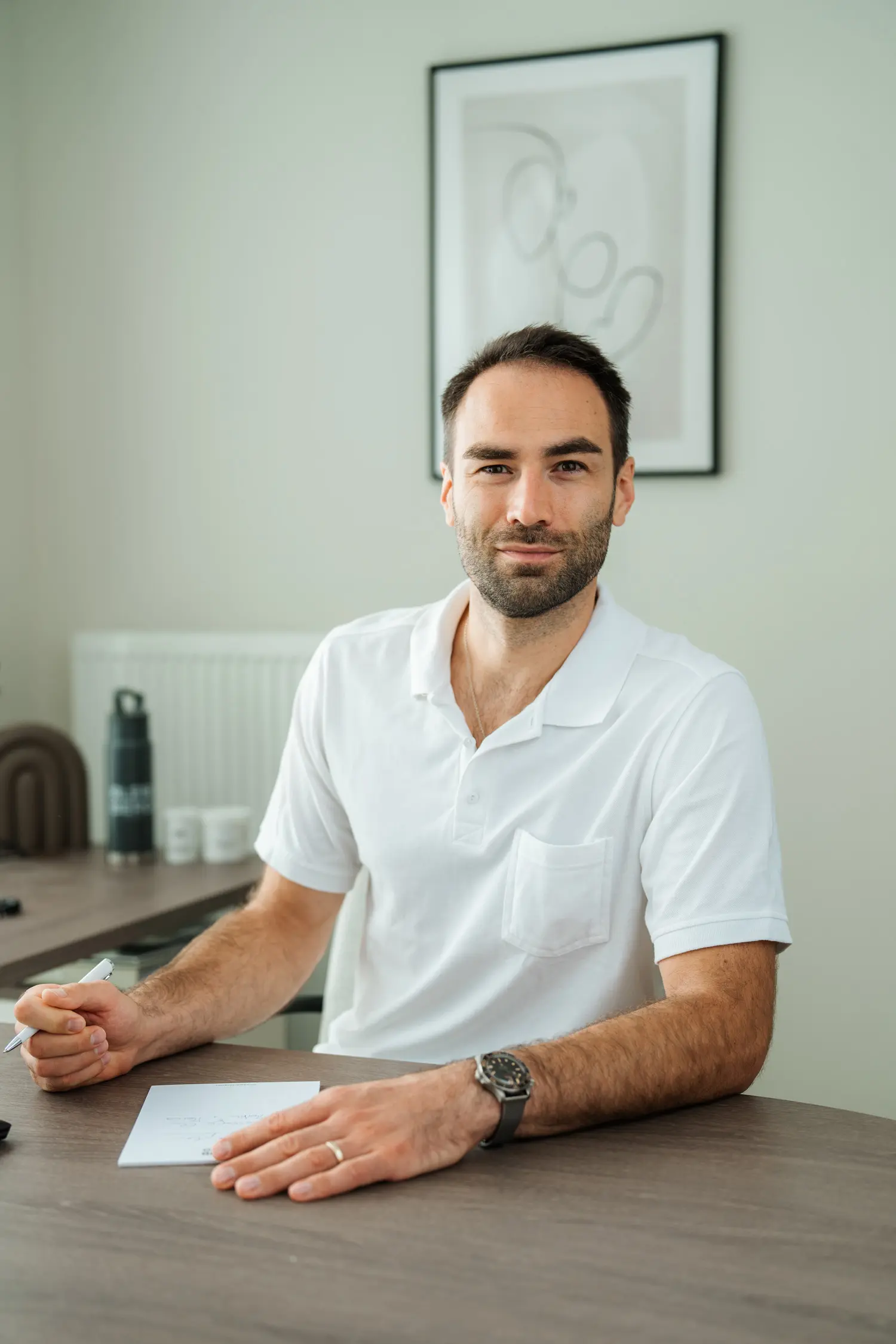 Dr. Georg Stossier – ganzheitlicher Mediziner im Mount Med Resort mit Fokus auf Prävention und moderne Diagnostik